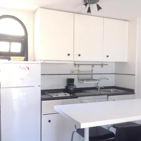 Appartement Bonito Apartamento A 700 Metros De La Playa Con Piscina Comunitaria. *